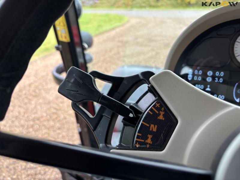 Massey Ferguson 7720S DynaVT Next Edition traktor 57