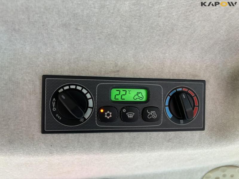 Massey Ferguson 7720S DynaVT Next Edition traktor 84