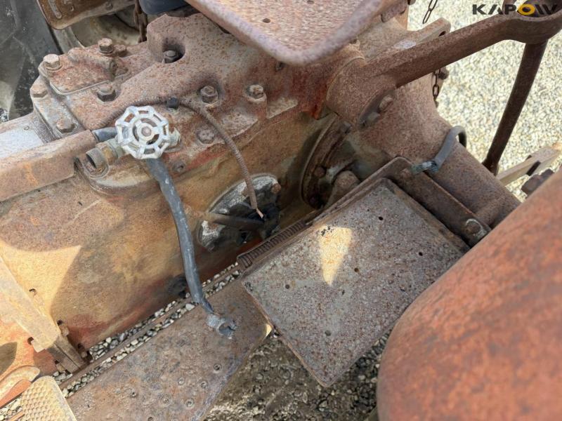 Massey Ferguson 835 traktor 30