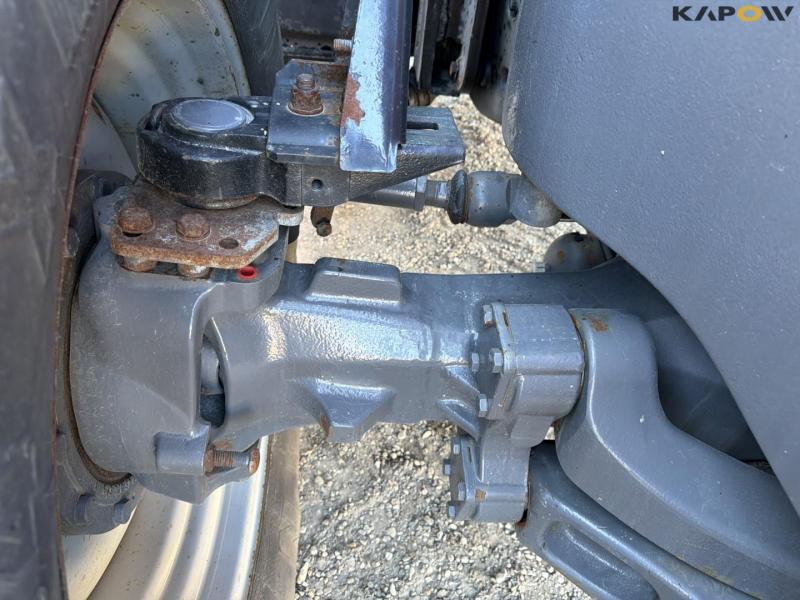 Massey Ferguson 8690 traktor med frontlæsser 16