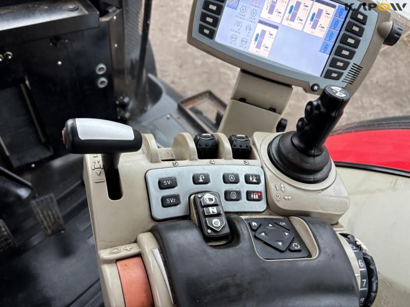 Massey Ferguson 8690 traktor 56