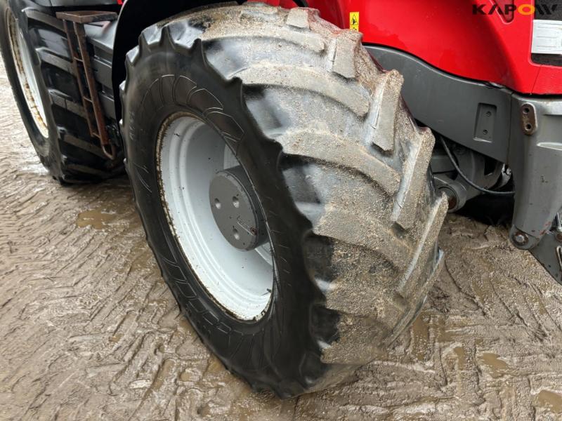 Massey Ferguson 8690 traktor 86