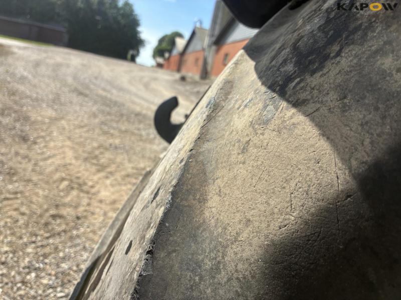 Massey Ferguson 8740S DynaVT traktor 28