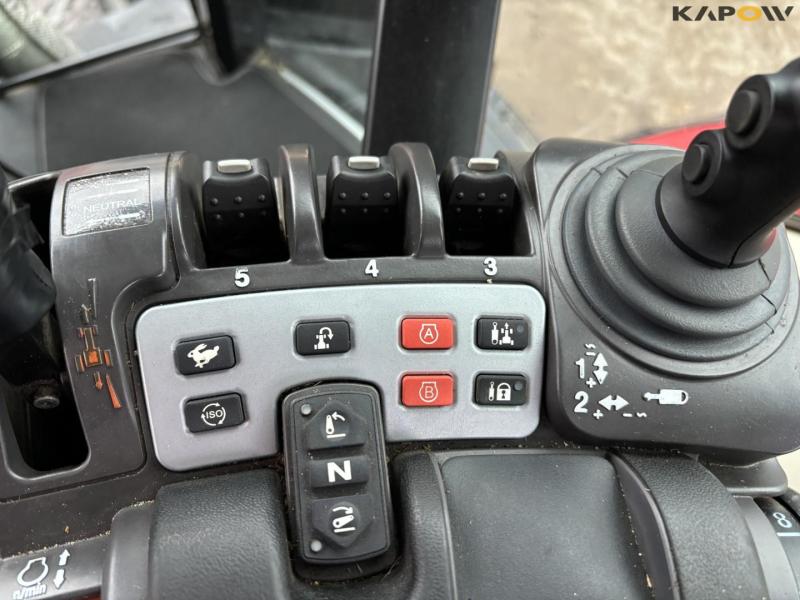 Massey Ferguson 8740S traktor 58