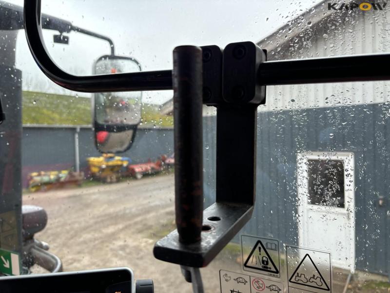 Massey Ferguson 8740S traktor 62