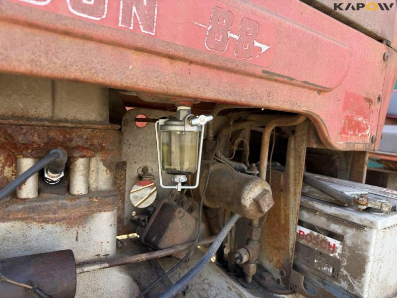 Massey Ferguson 88 traktor 10