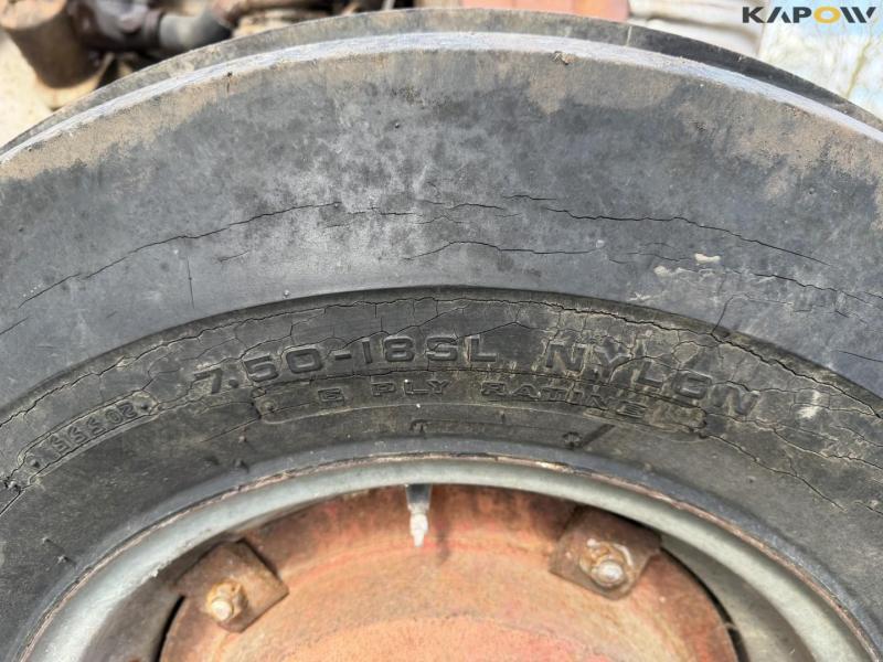 Massey Ferguson 88 traktor 42