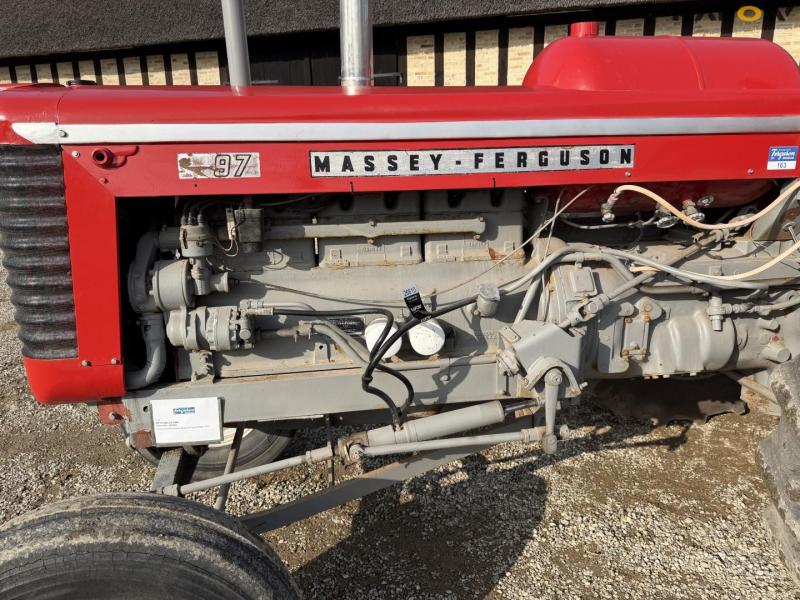 Massey Ferguson 97 gas traktor 9