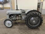 Massey Ferguson MF26 benzin traktor 8