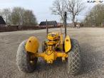 Massey Ferguson traktor med kran 6