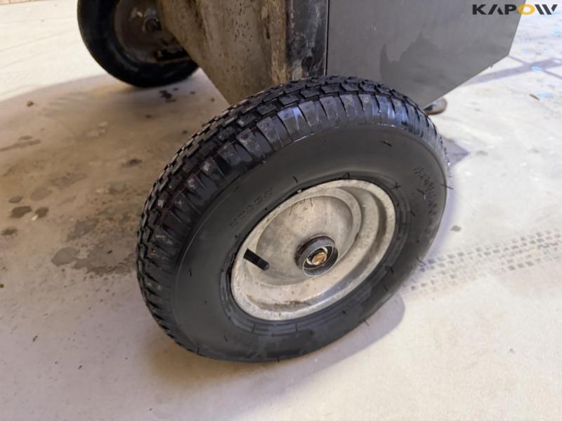 Master 325L tvangsblader på hjul 20