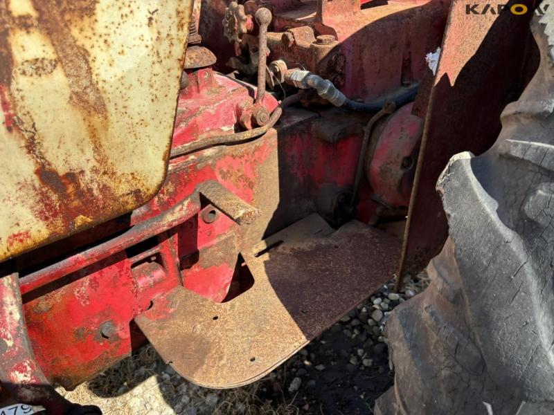 McCormick B275 traktor 36