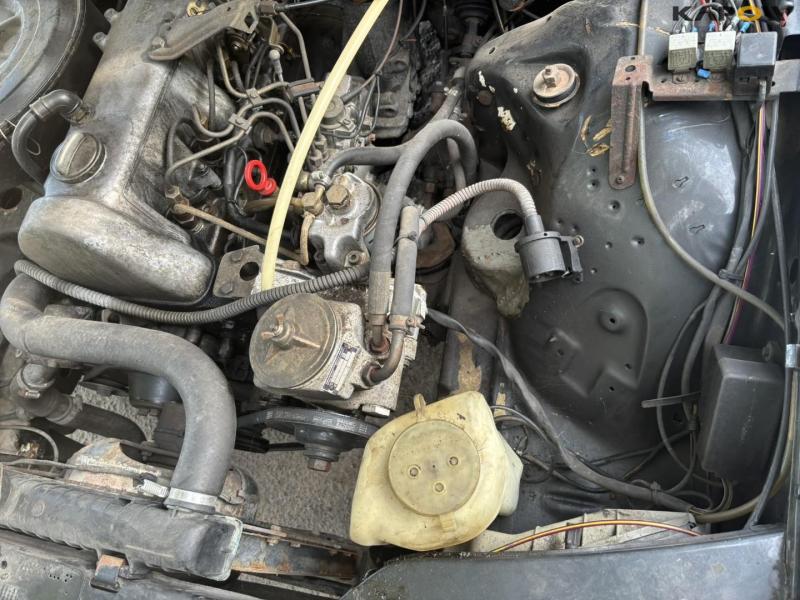 Mercedes-Benz 240D W123 74