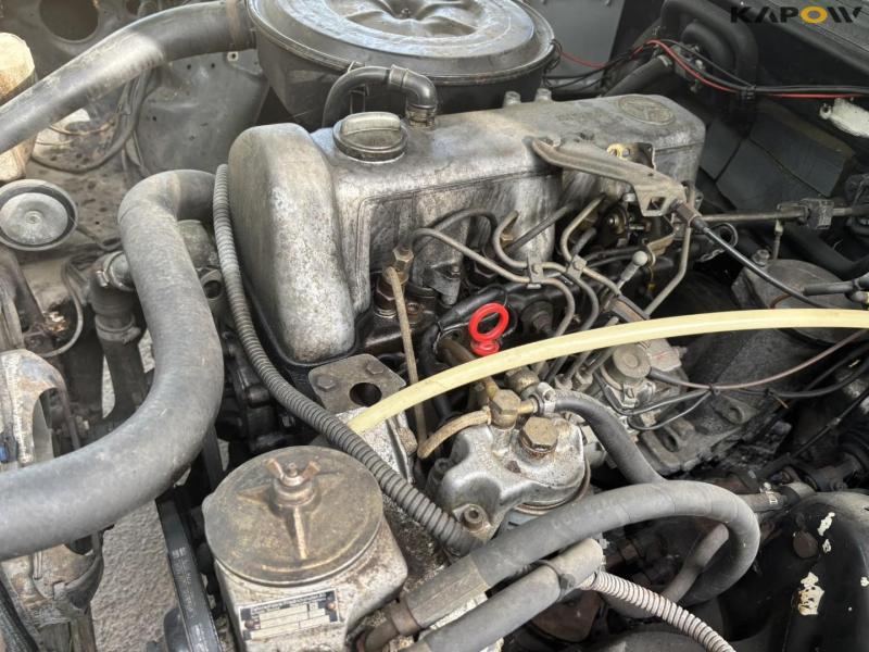 Mercedes-Benz 240D W123 75