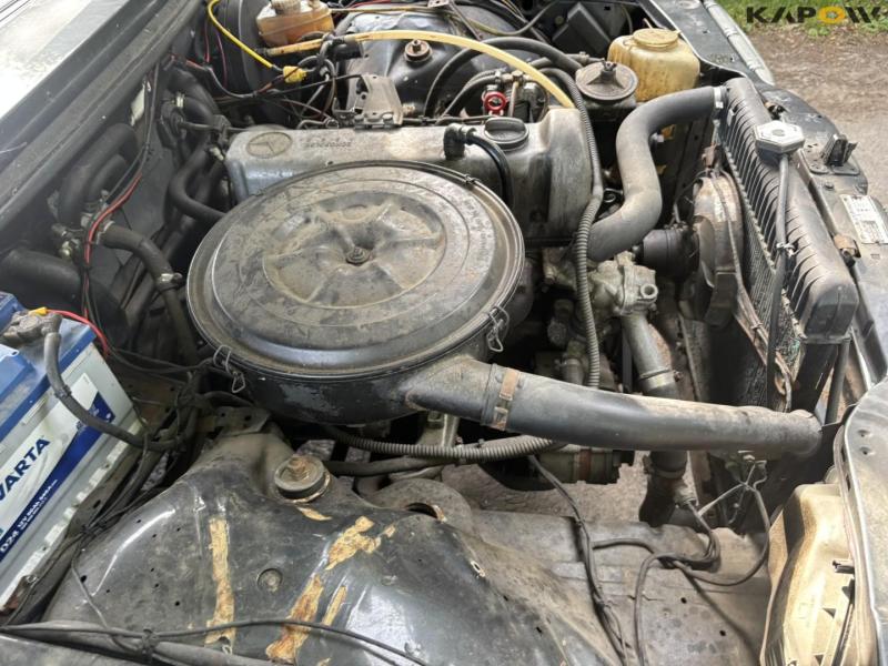 Mercedes-Benz 240D W123 78