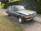 Mercedes-Benz 240D W123 3