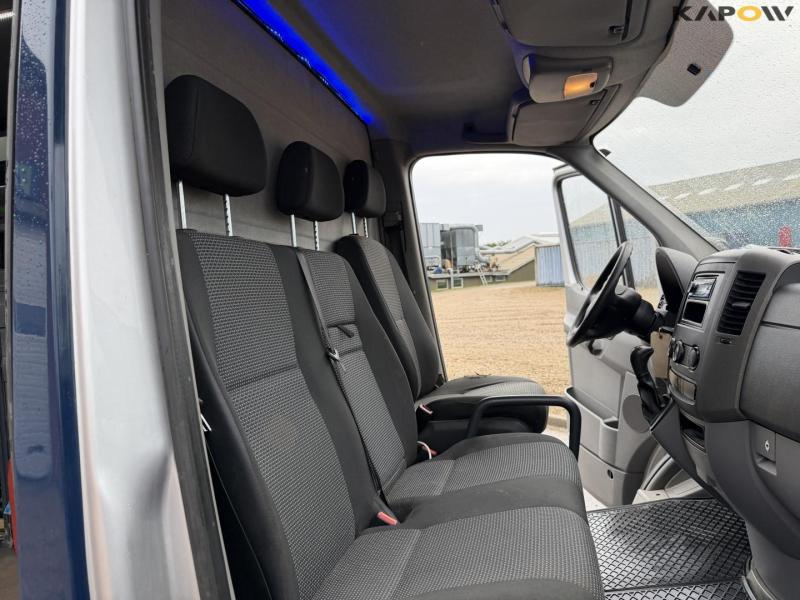 Mercedes-Benz Sprinter 319 DCI varebil 21