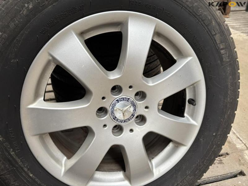 Mercedes hjul med vinter dæk 5