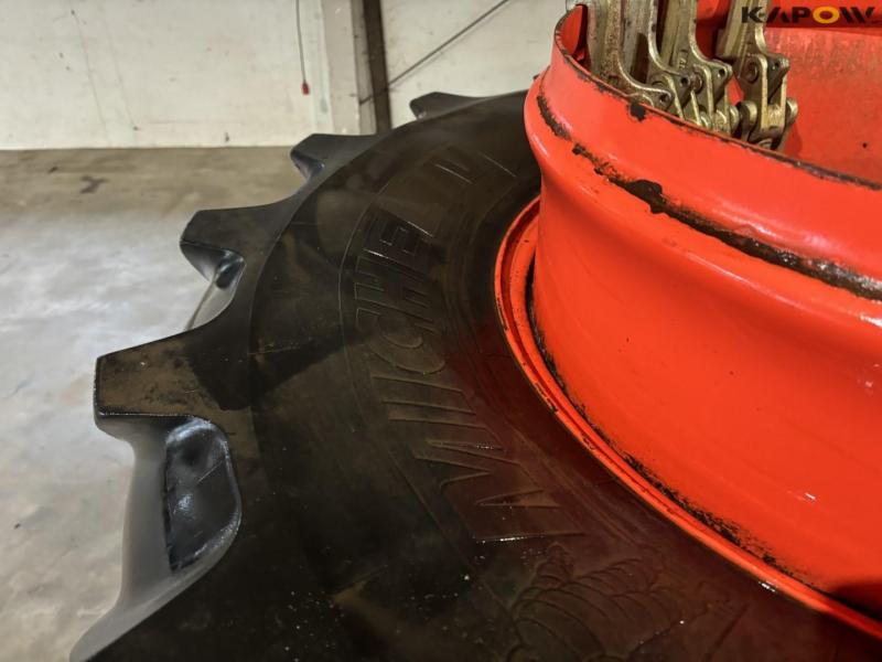 Michelin 600/70-R30 tvillinghjul 9