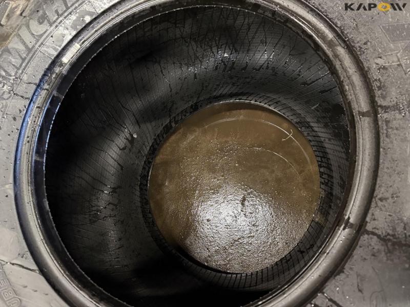 Michelin 750/50-R26 dæk 11