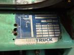 Mitsubishi FD25 truck 15