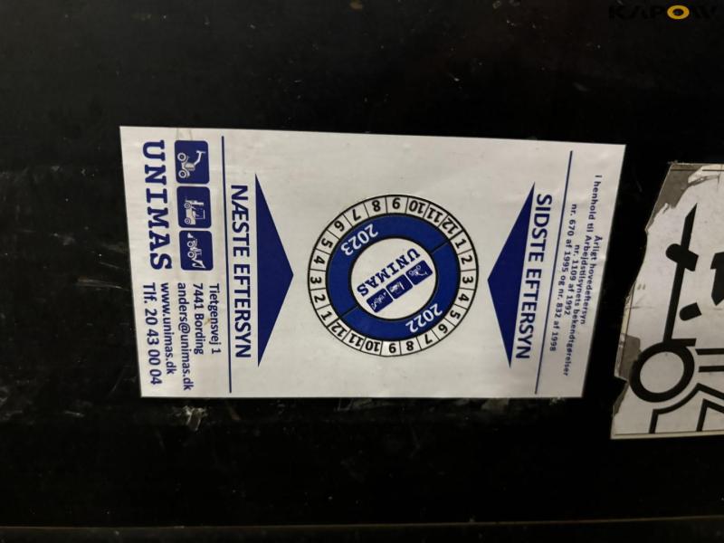 Mitsubishi trucktårn 20