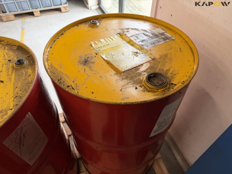 Motorolie og hydraulikolie 9