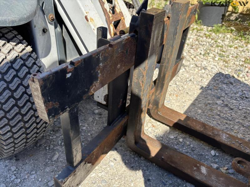 MultiOne M28D minilæsser 16