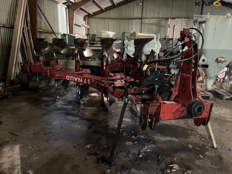 Naud RVN 457 5 furet plov 3