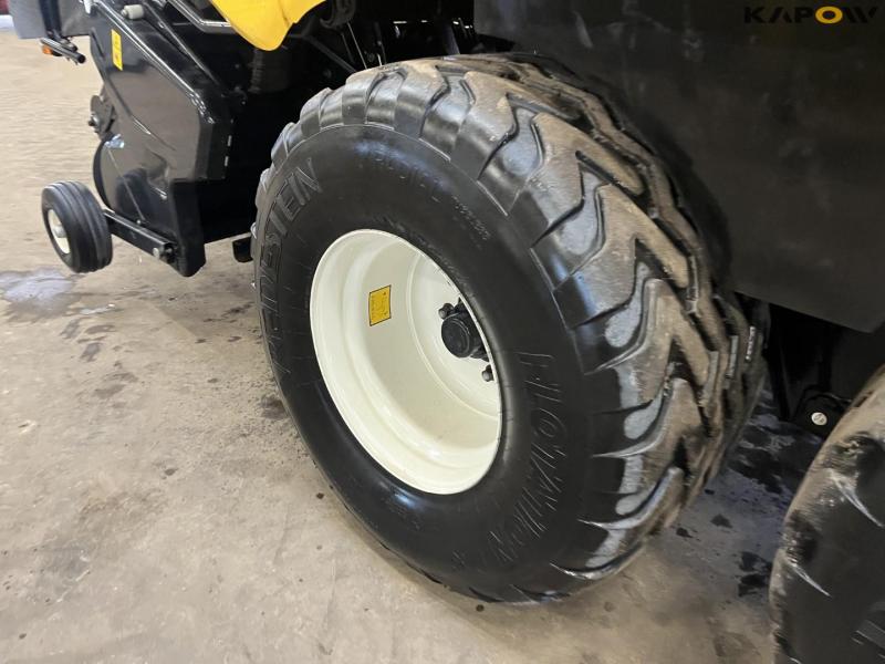 New Holland 1290 plus bigballepresser 26