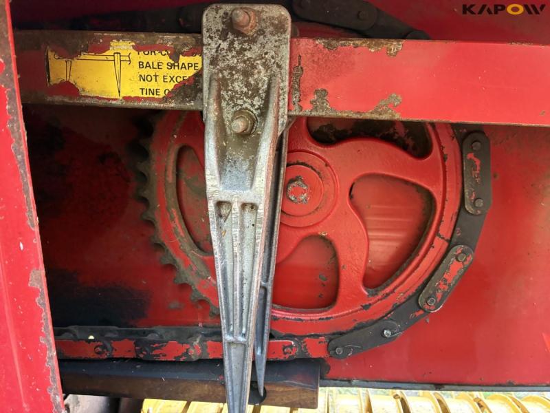 New Holland 377 småballepresser 42