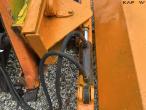 New Holland 45-66S kompakttraktor med fejekost og saltspreder 44