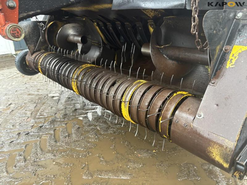 New Holland 4860S minibig presser 14