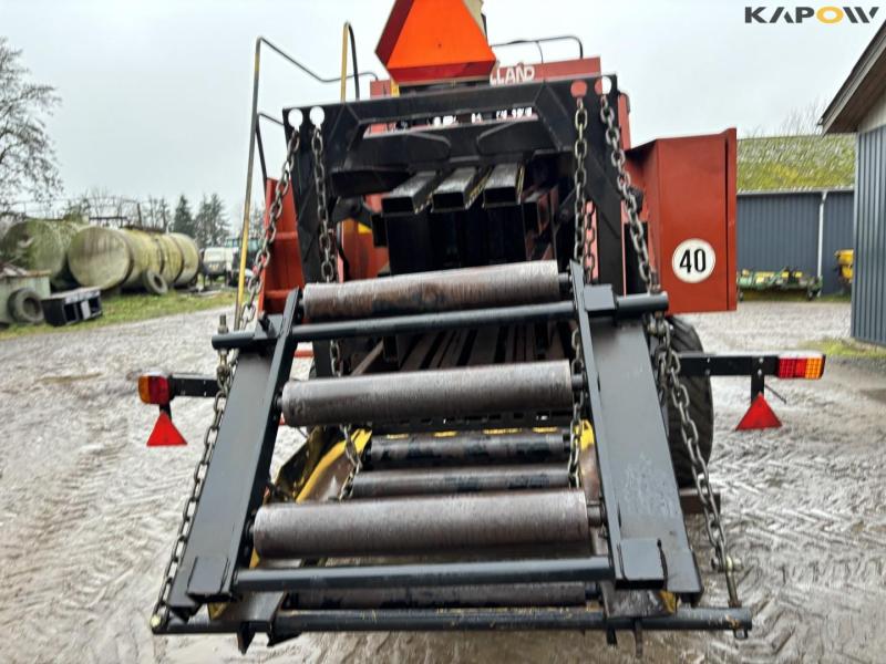 New Holland 4860S minibig presser 22