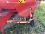 New Holland 658 rundballepresser 11