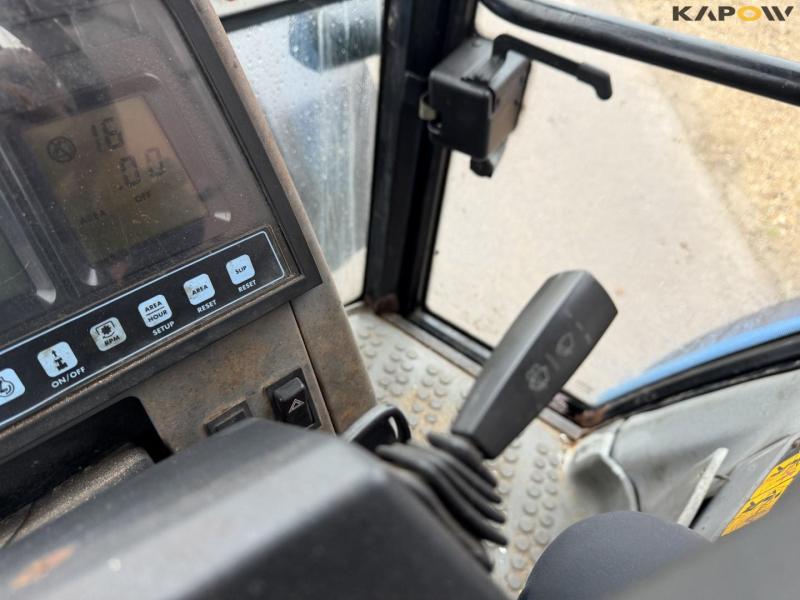 New Holland 7840 traktor 52