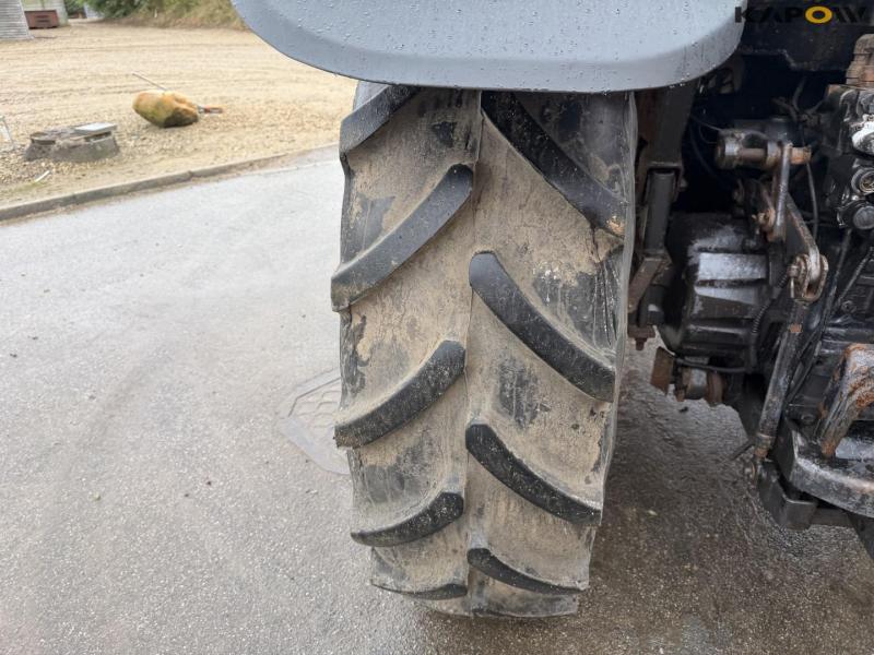 New Holland 7840 traktor 72