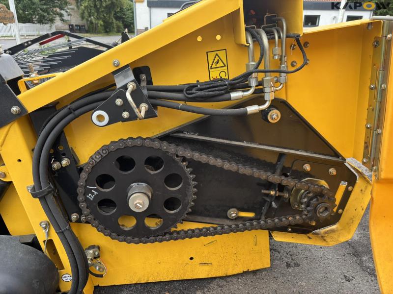 New Holland 790 CP PickUp 12 fod 29