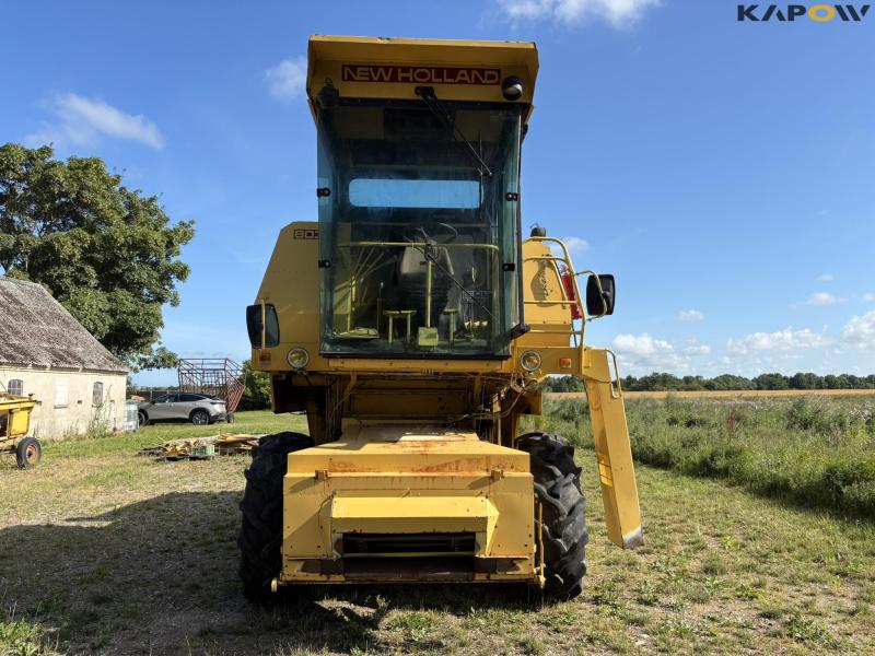 New Holland 8030 mejetærsker med snitter 2