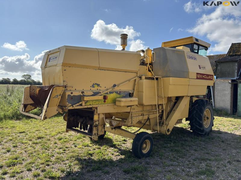 New Holland 8030 mejetærsker med snitter 5
