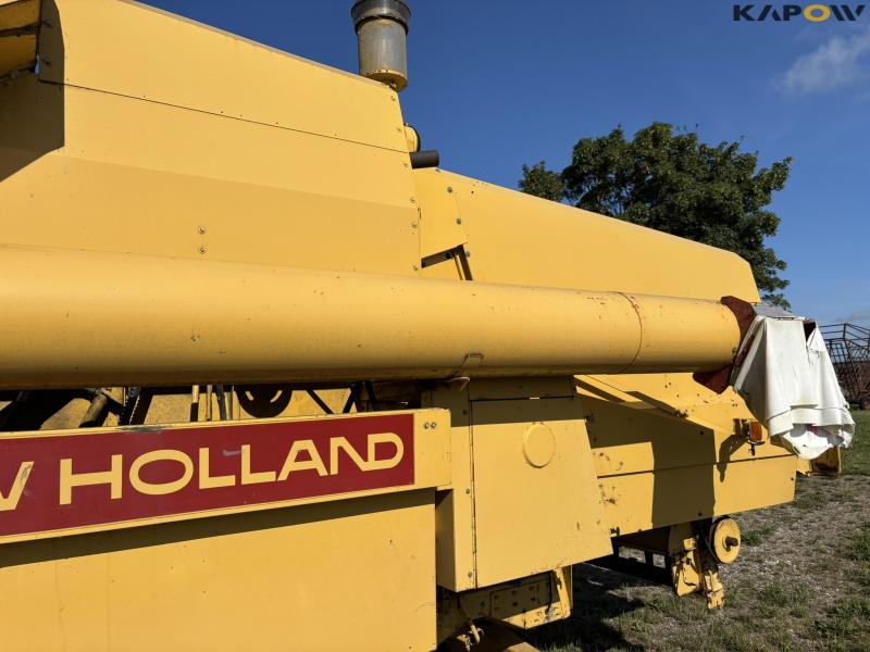 New Holland 8030 mejetærsker med snitter 53