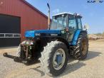 New Holland 8240 traktor 1