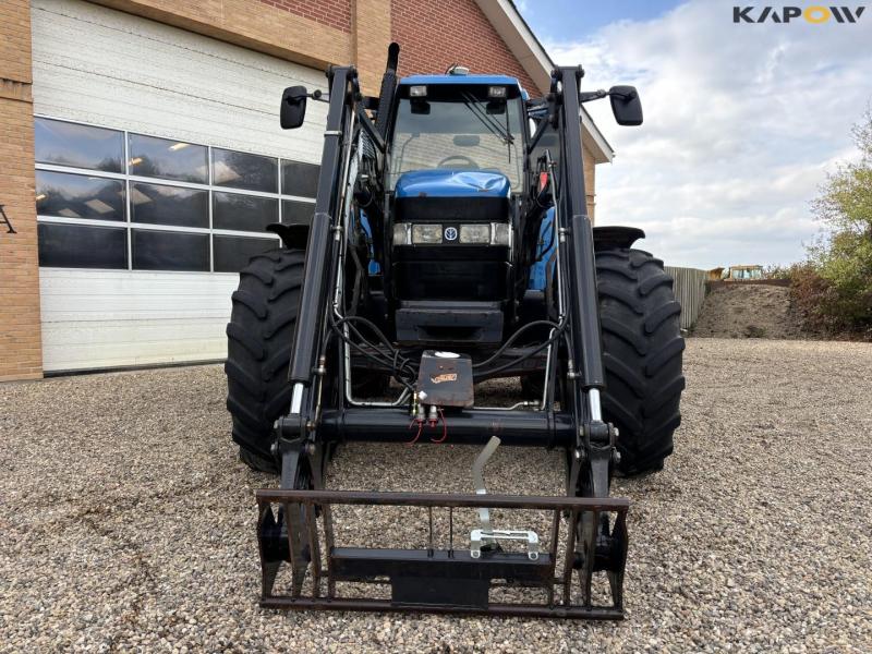 New Holland 8560 traktor med Hauer P-O-M S150 frontlæsser 2