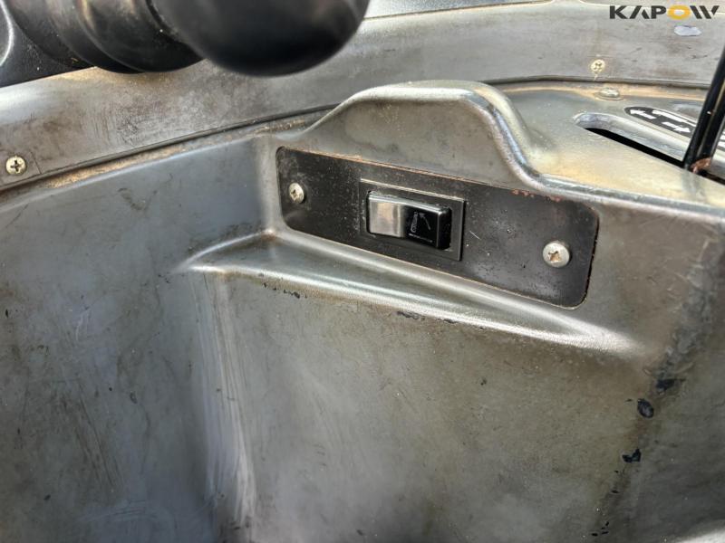 New Holland 8560 traktor med Hauer P-O-M S150 frontlæsser 64