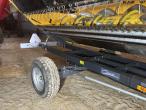New Holland 9.80 mejetærsker 35 fod 111