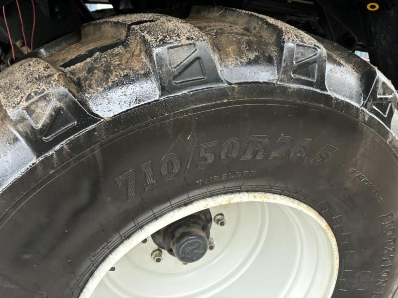 New Holland BB9080 presser 56