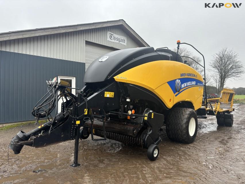 New Holland Bigbaler 890 med ballevogn 1