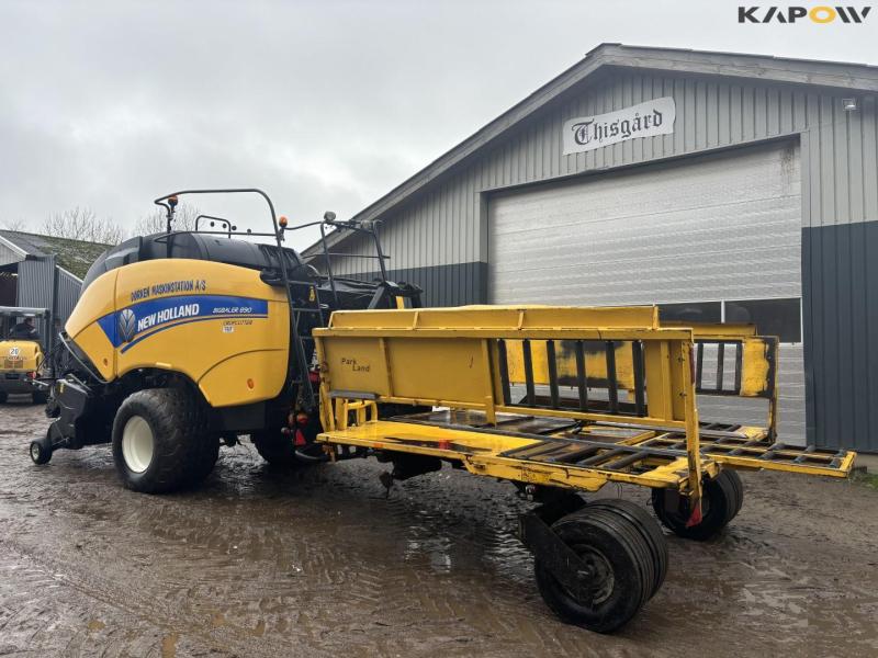 New Holland Bigbaler 890 med ballevogn 6