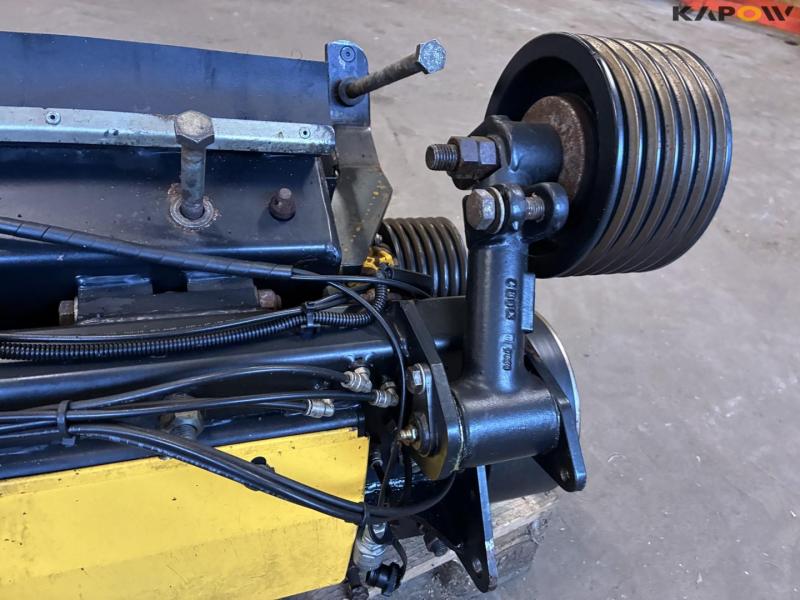 New Holland corncracker 11