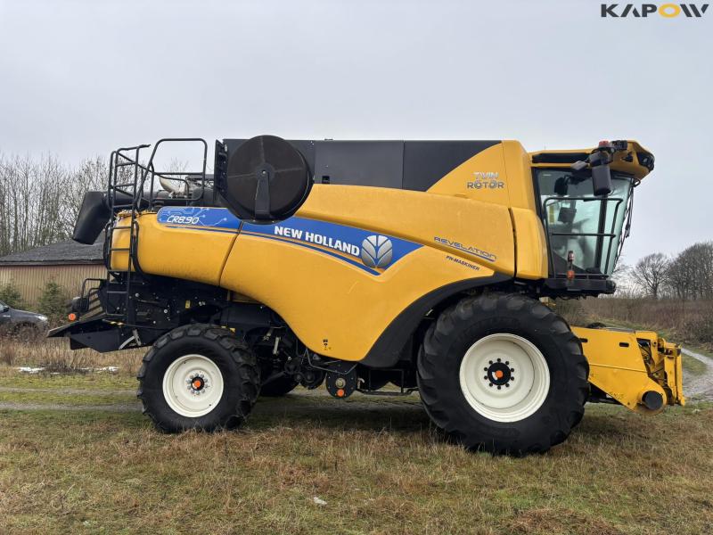 New Holland CR 8.90 Relevation 4 WD 30 fod 4